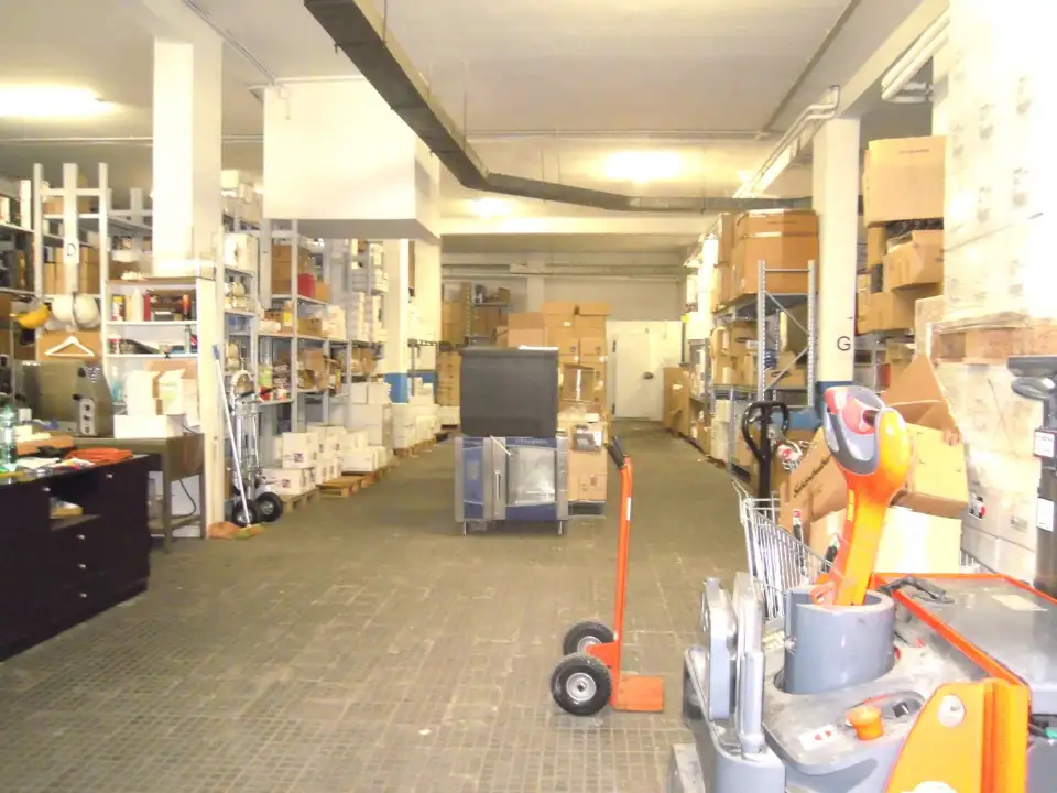 Magazzino - Image 35