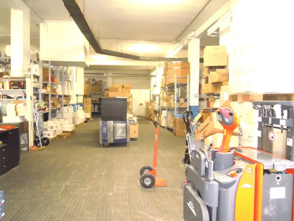 Magazzino - Image 36