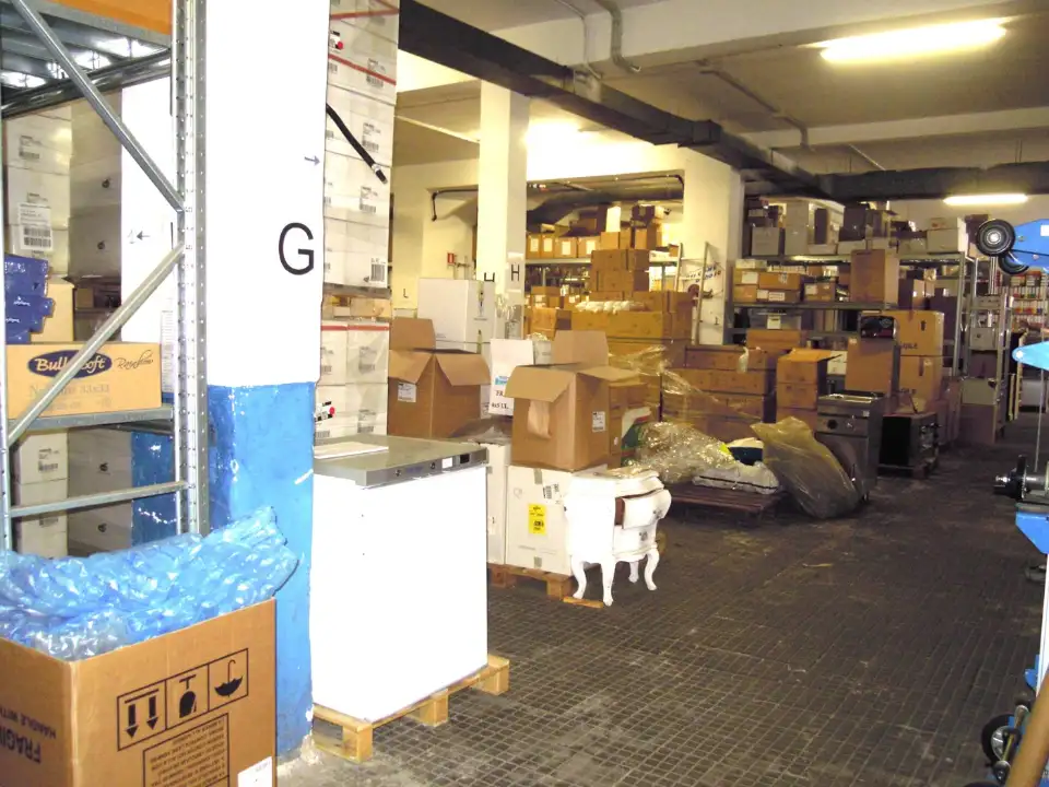 Magazzino - Image 18