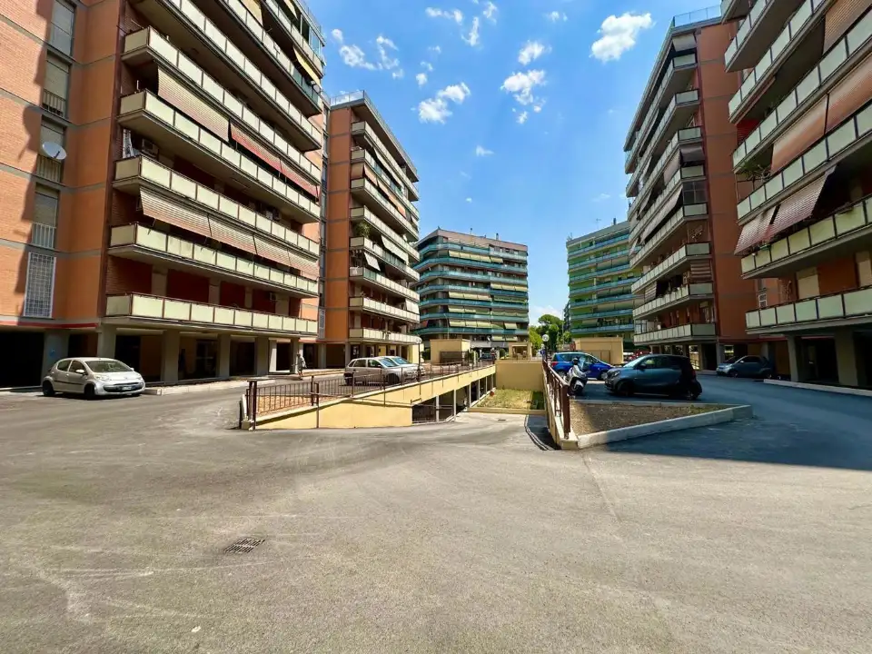 Posto Auto - Image 2