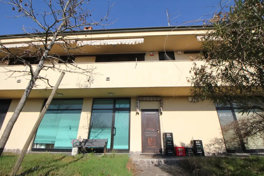 Laboratorio - Image 1