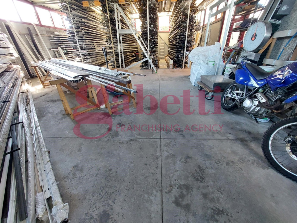 Capannone - Image 16