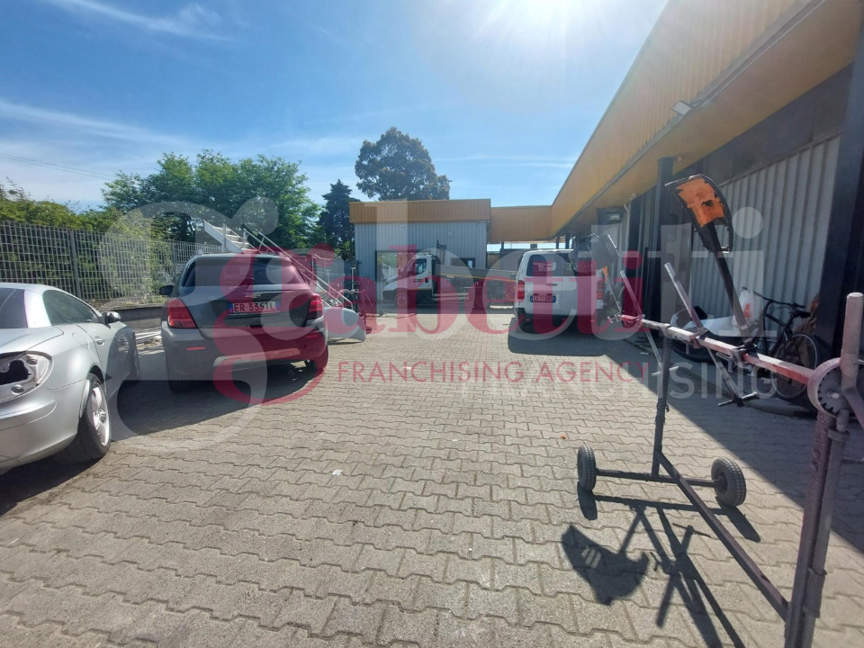 Capannone - Image 11