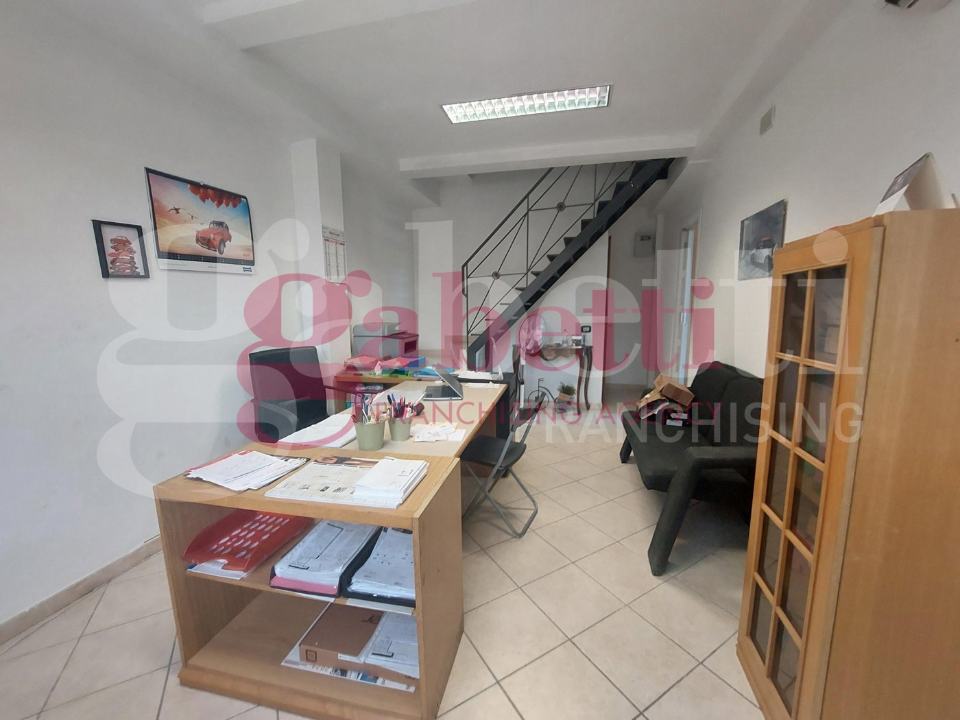 Capannone - Image 23