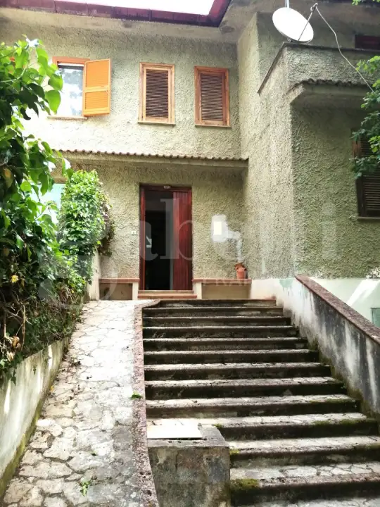 Villa - Image 6