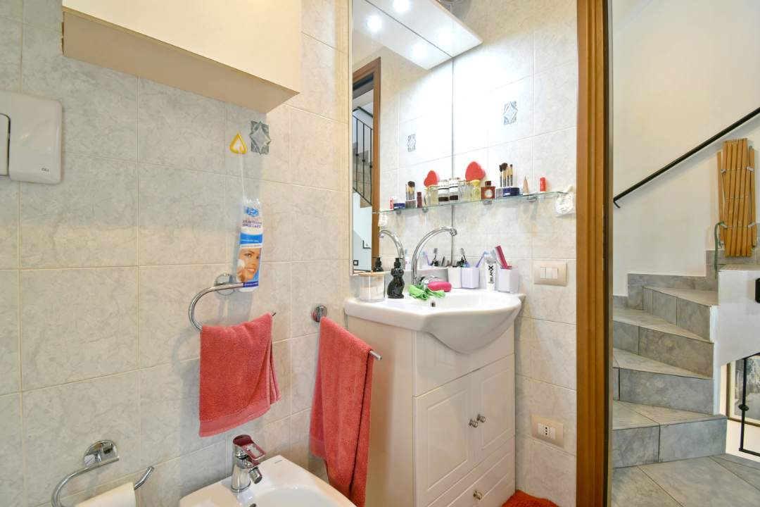 Villa - Image 11