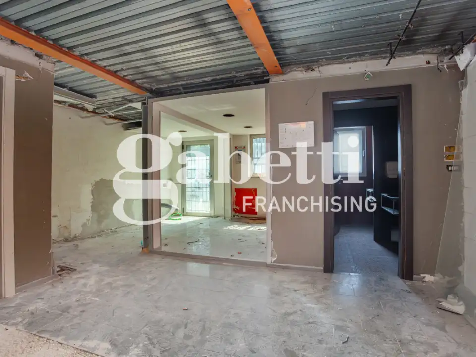 Capannone - Image 11