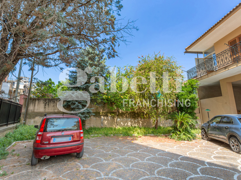 Palazzina - Image 11