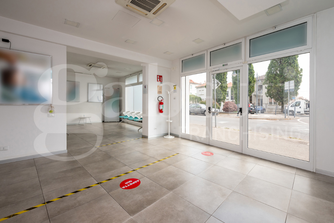 Laboratorio - Image 1