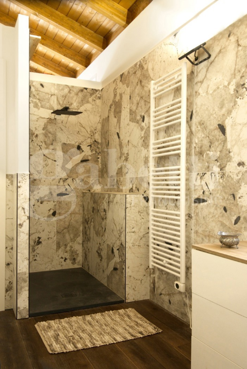 Villa - Image 3