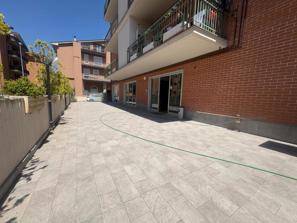 Centro Direzionale - Image 9