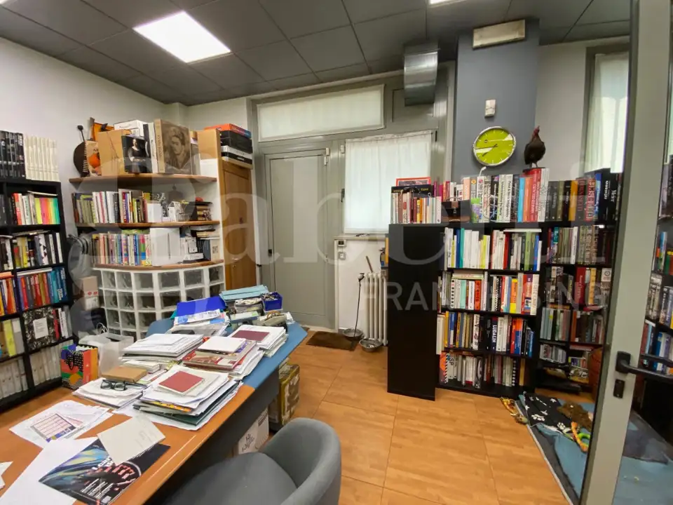 Edificio Direzionale - Image 12