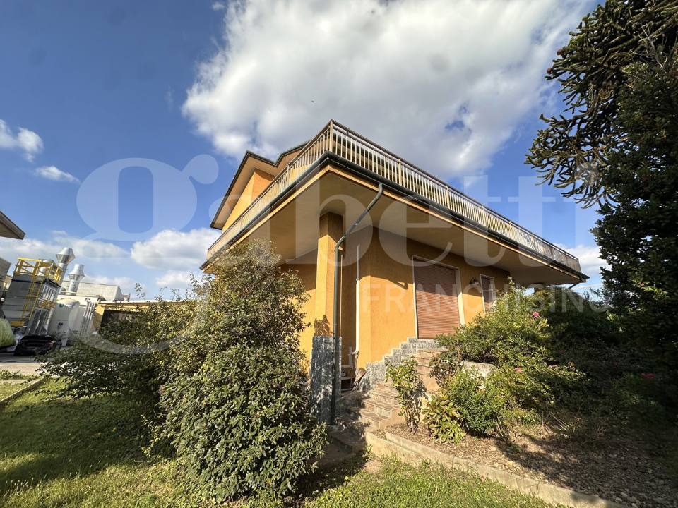 Capannone - Image 39