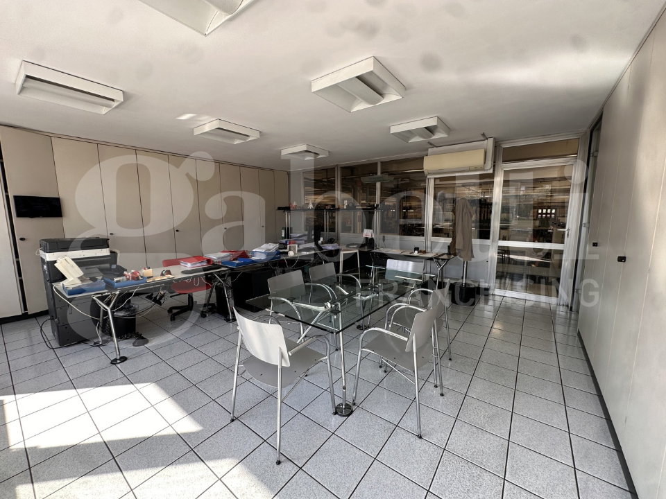 Capannone - Image 25