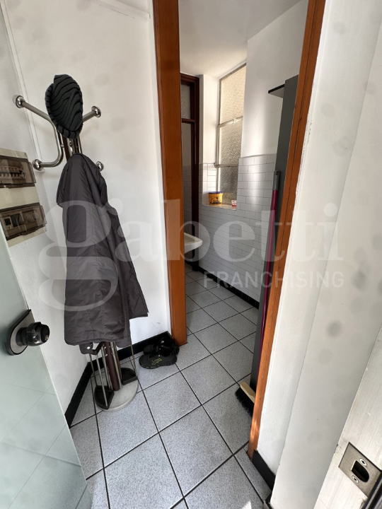 Capannone - Image 28