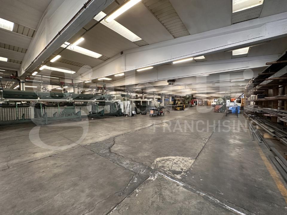 Capannone - Image 11