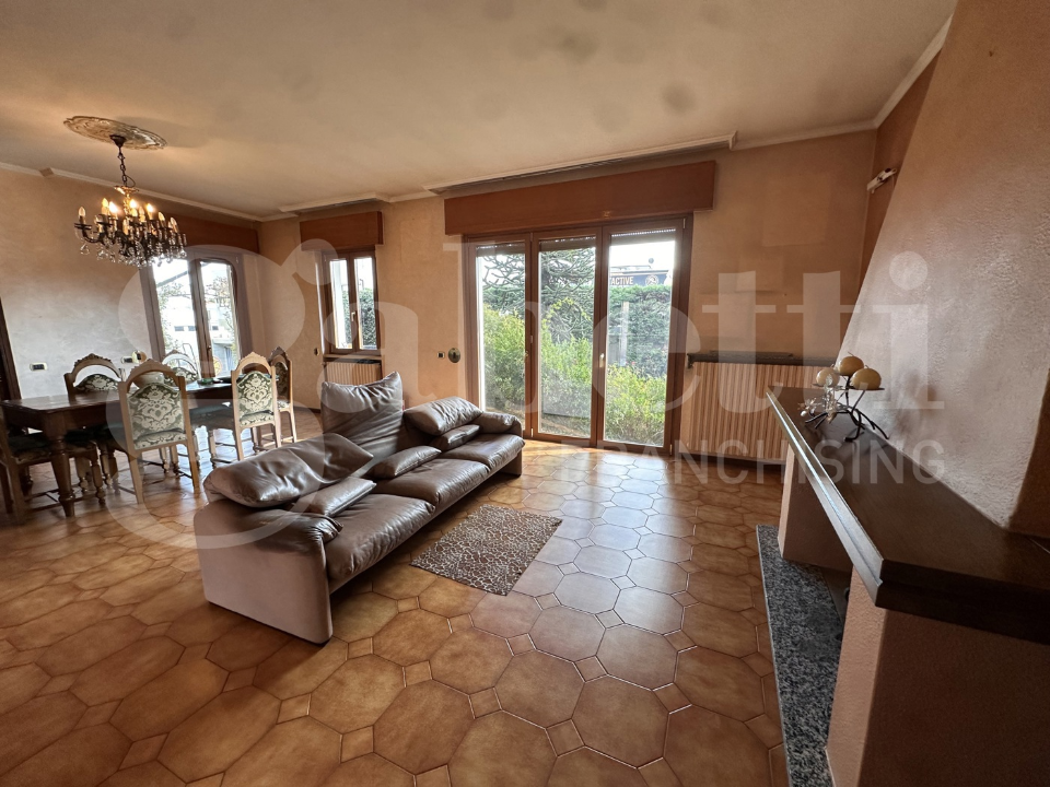 Capannone - Image 40