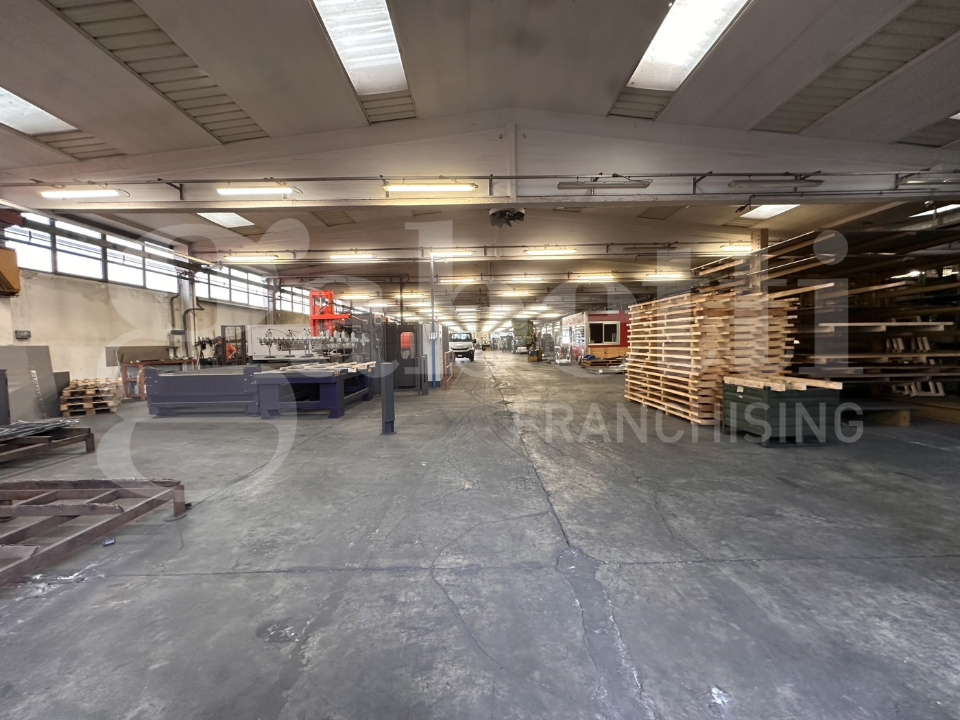 Capannone - Image 20