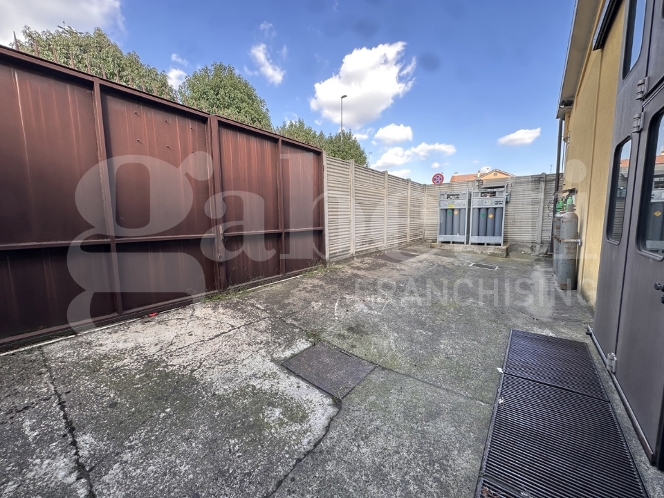 Capannone - Image 19