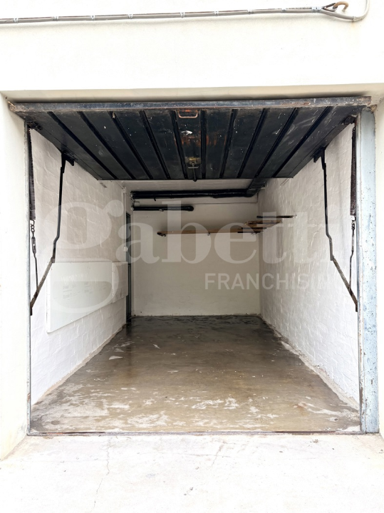 Box - Image 6