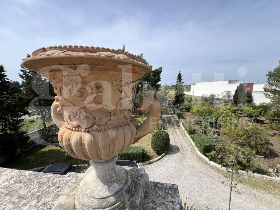 Villa - Image 35