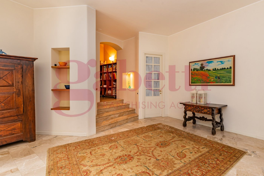 Villa - Image 7