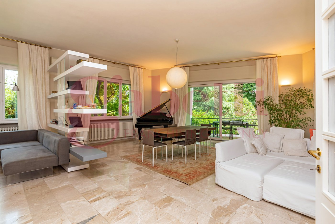 Villa - Image 3