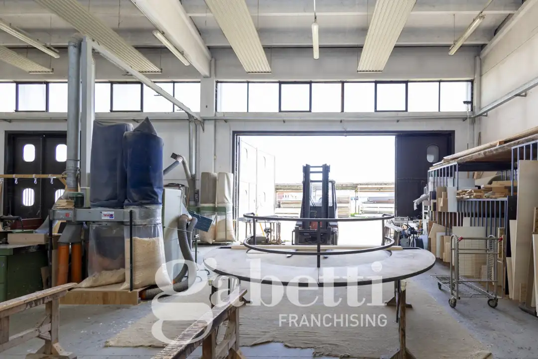 Capannone - Image 17