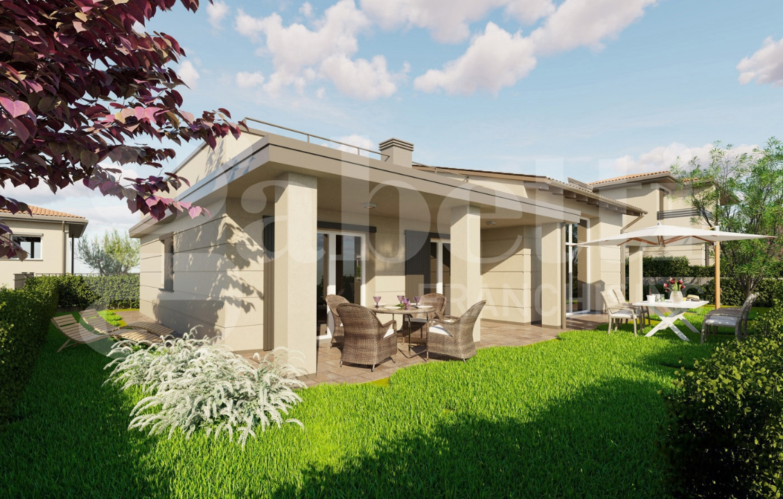 Villa - Image 1