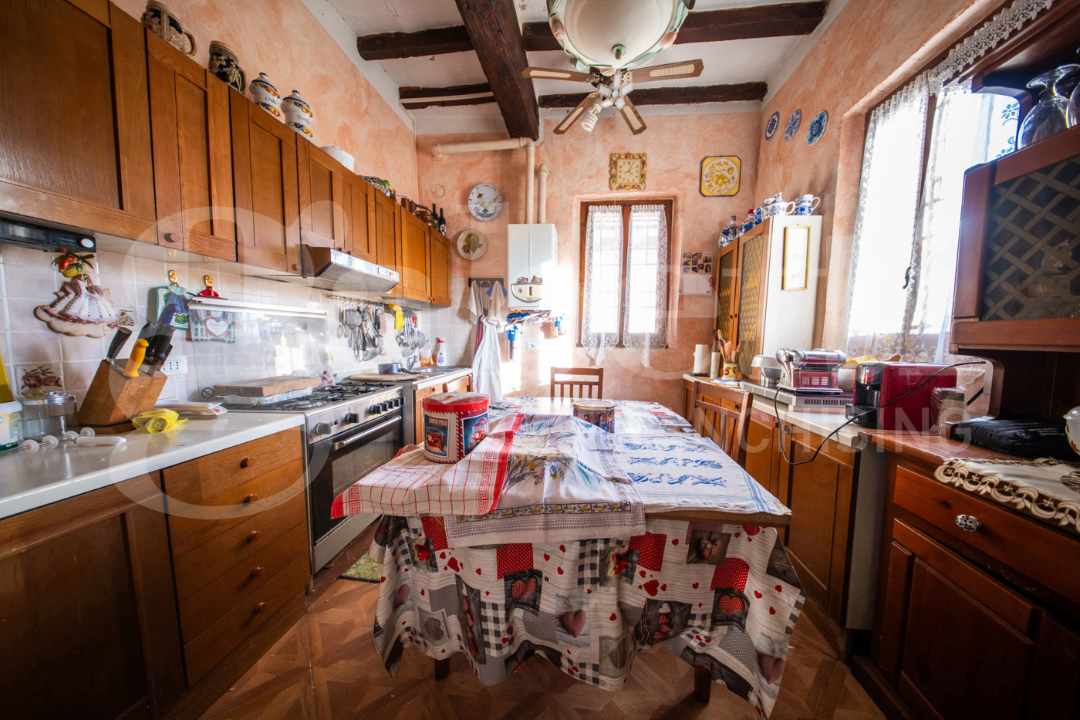Villa - Image 8
