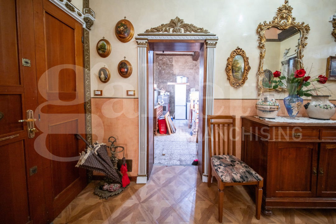 Villa - Image 10
