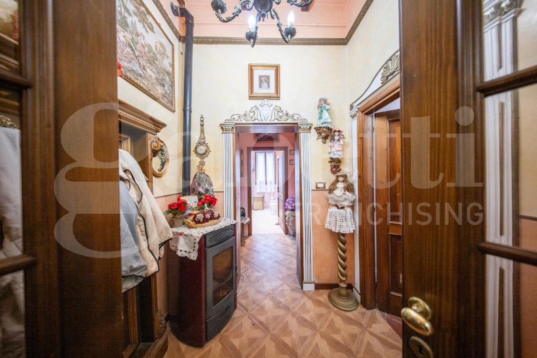 Villa - Image 12