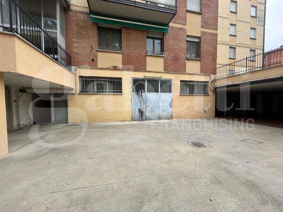 Magazzino - Image 2