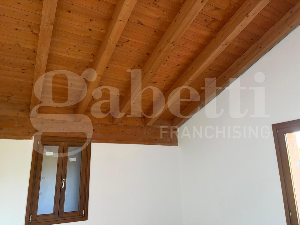 Villa - Image 16