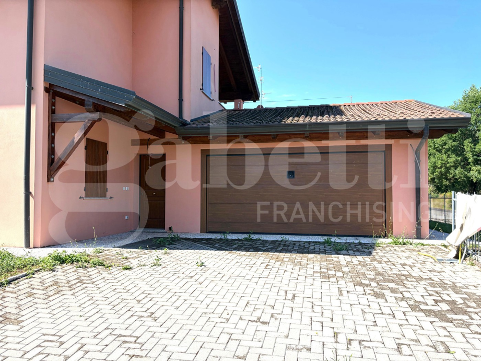 Villa - Image 9