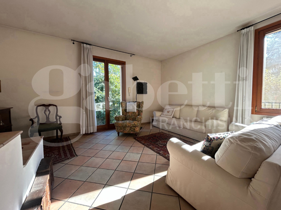 Villa - Image 4
