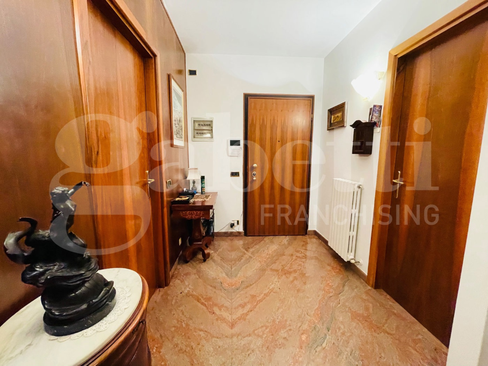 Villa - Image 6