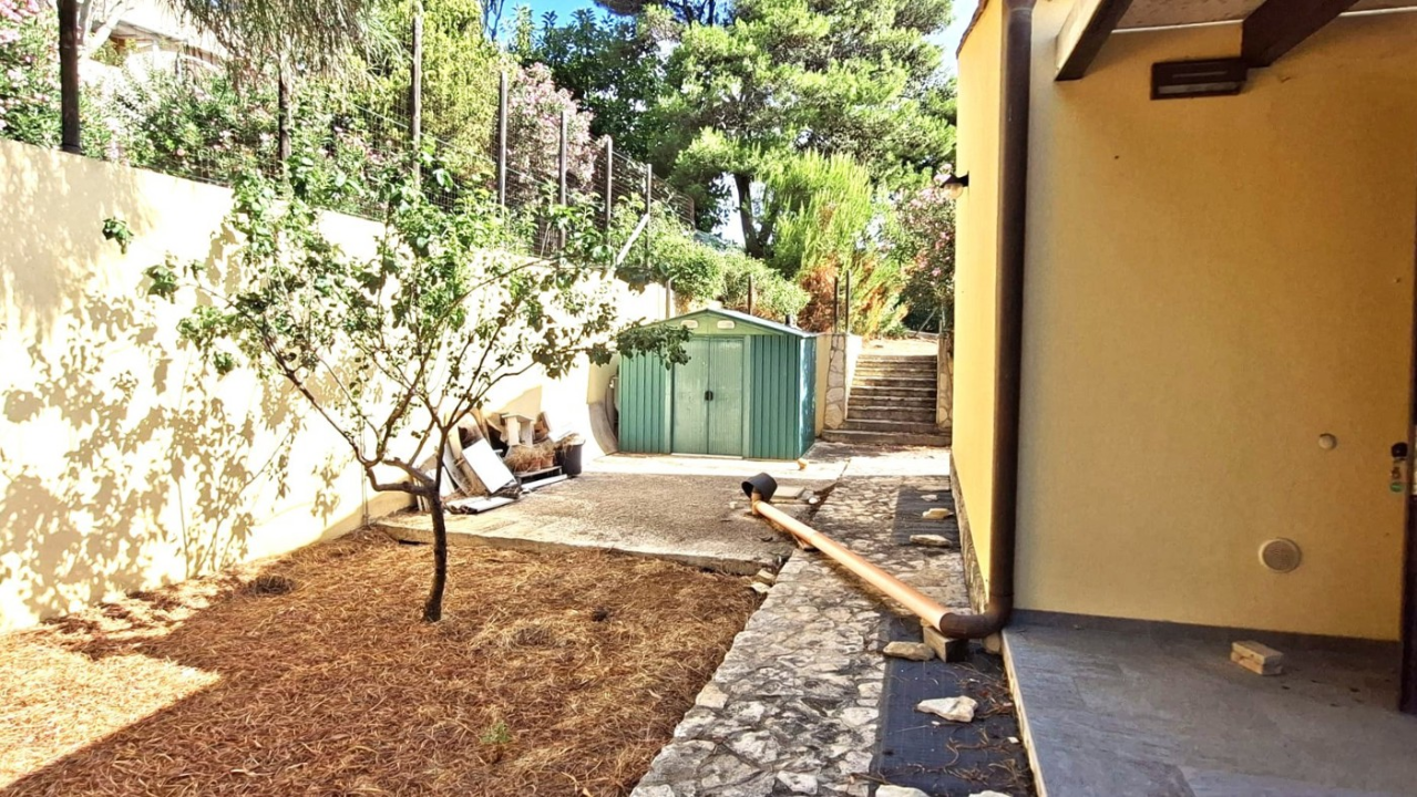 Villa - Image 14