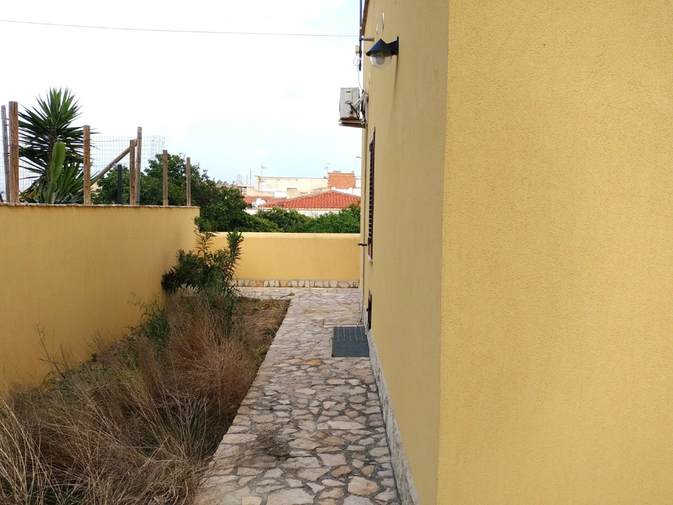 Villa - Image 12