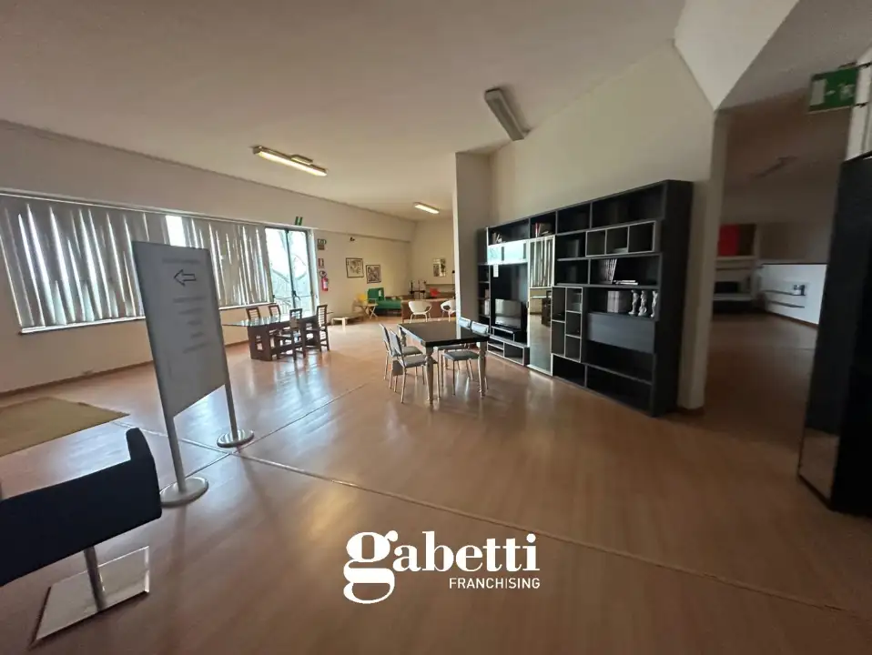 Capannone - Image 13