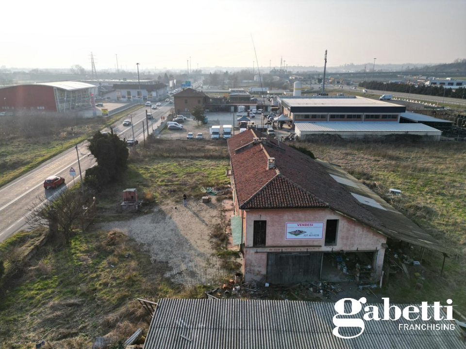 Terreno - Image 1