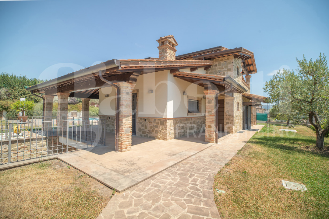 Villa - Image 5