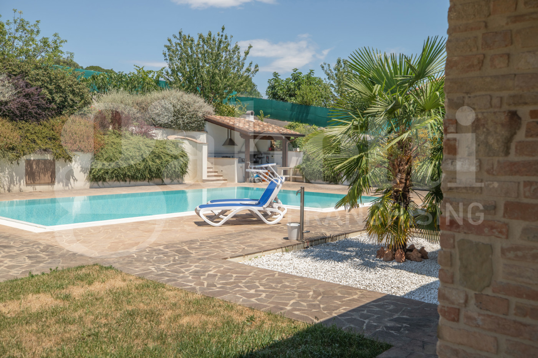 Villa - Image 42