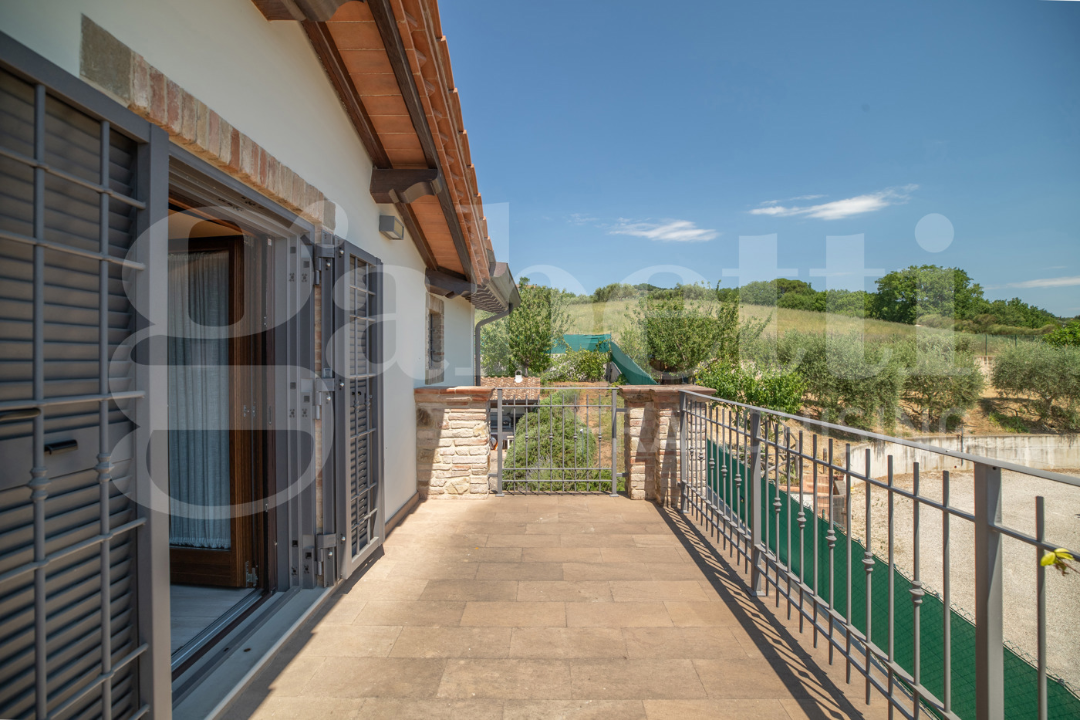 Villa - Image 33