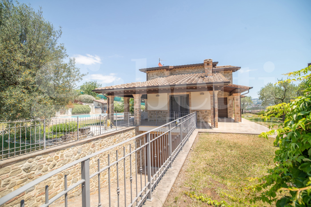 Villa - Image 40