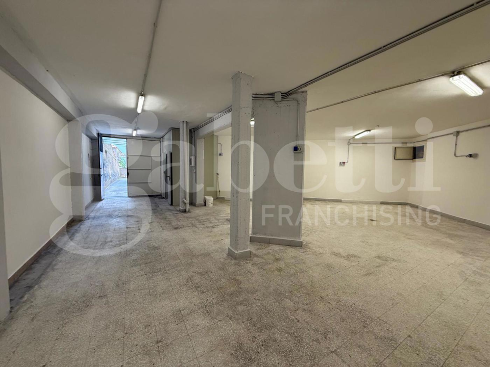 Magazzino - Image 25