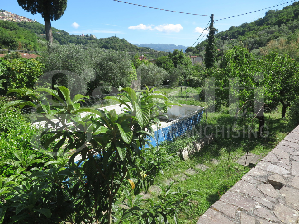 Villa - Image 4