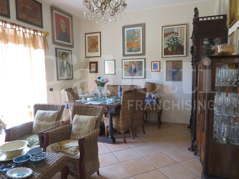 Villa - Image 10