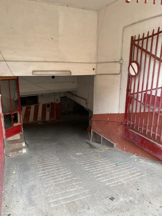 Posto Auto - Image 1