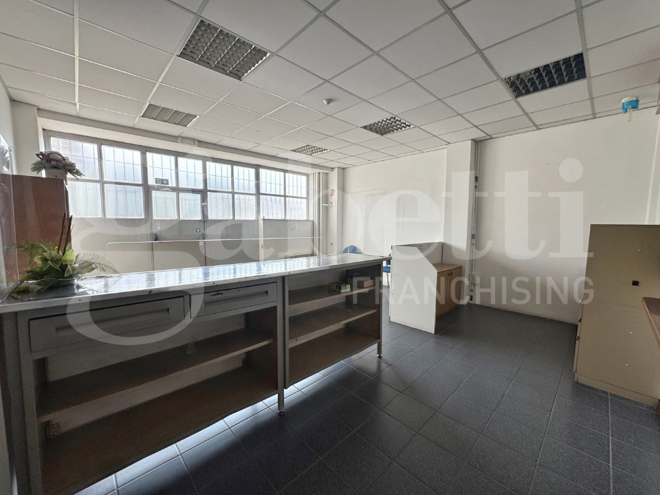 Capannone - Image 18